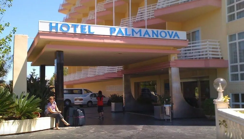Hotel Globales Palmanova 4*,